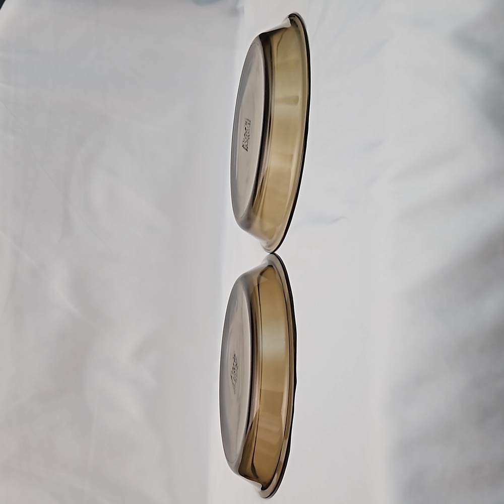 Vintage Pyrex Pie Plates Set of 2 Heavy Amber Brown Glass #209 Bakeware T2 - Picture 3 of 5